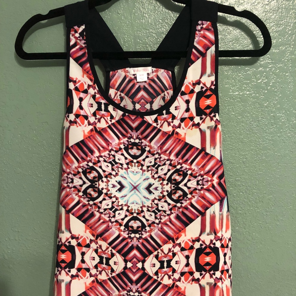 Abstract print bright pink & black cropped tank